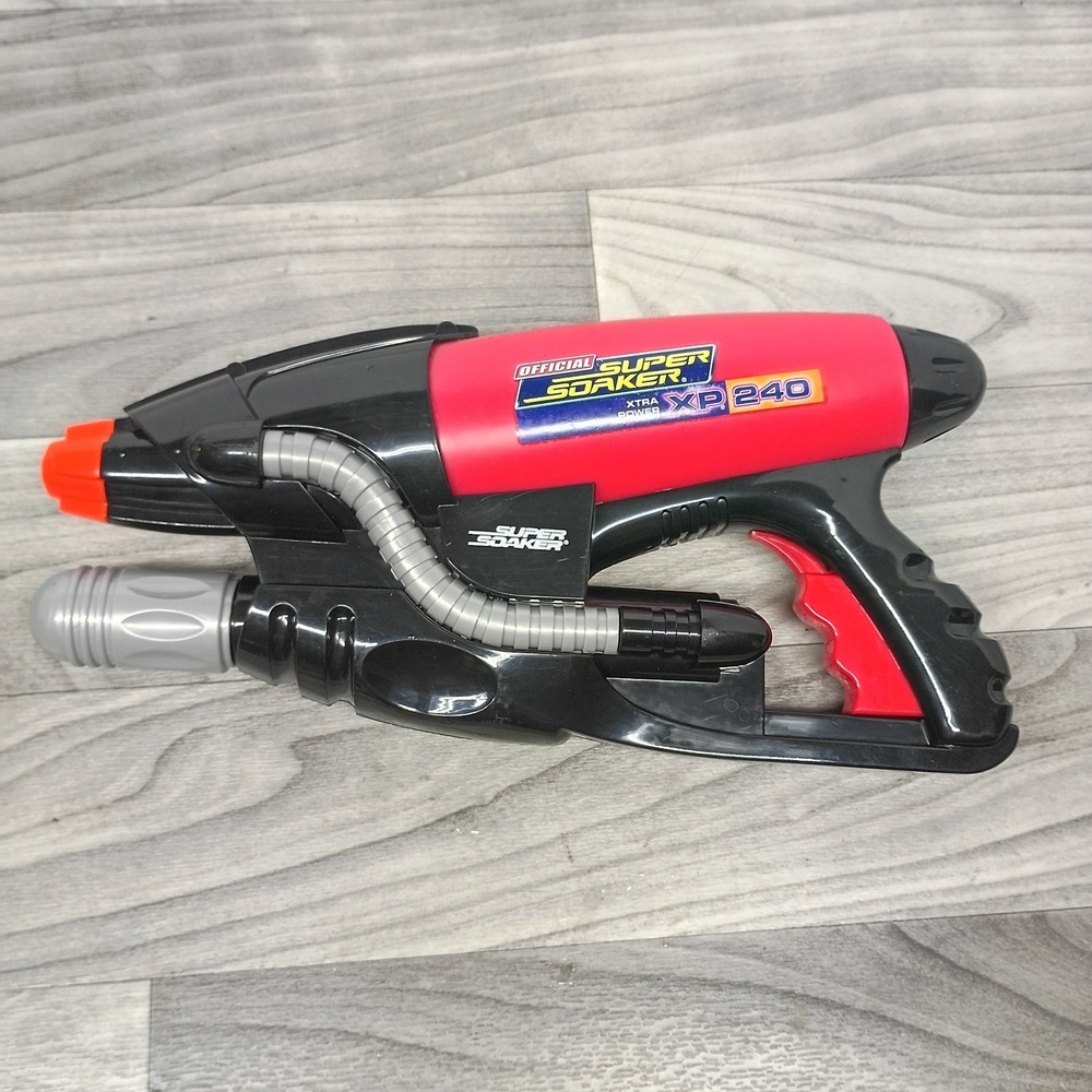 Vintage 1999 Larami Super Soaker XP 240 Water Blaster Black Red XP240 Water